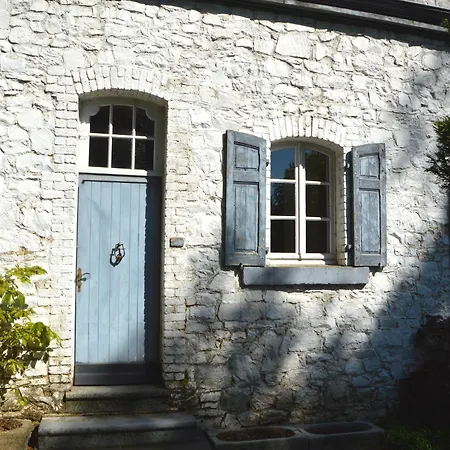 In Roumont With Garden, Cleaning Included *